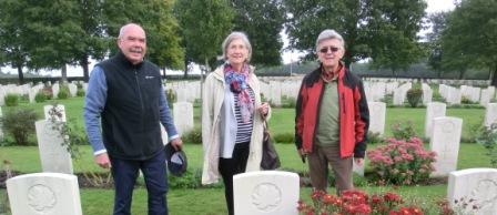 CIMG9023 Sep 16 2017 Groesbeek Cemetery Ad &amp; Noor Scheepers with Pieter by Gaudets grave